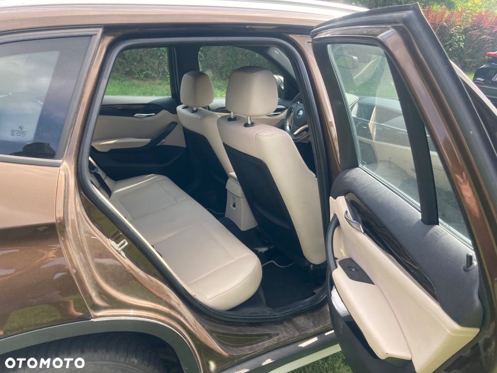BMW X1 sDrive20d - 8