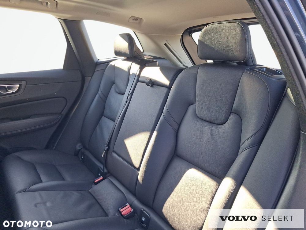 Volvo XC 60 - 20