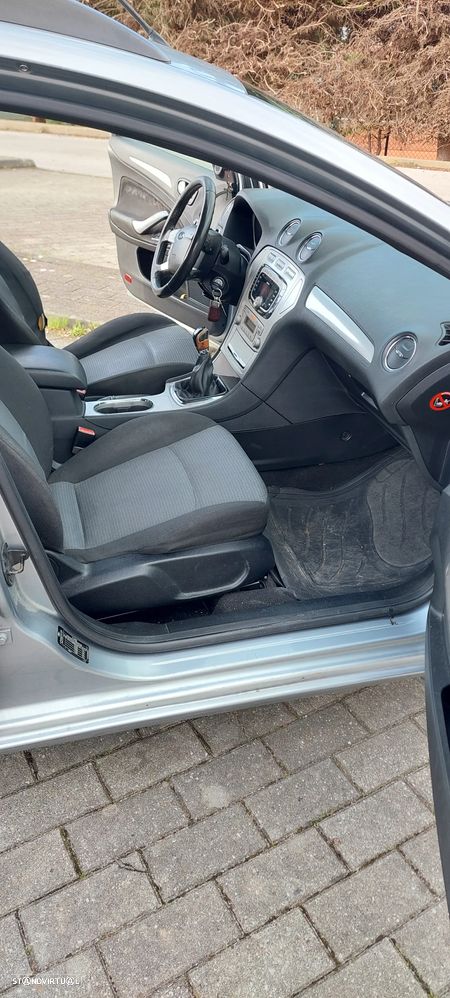 Ford Mondeo SW 1.8 TDCi Titanium ECOnetic - 13