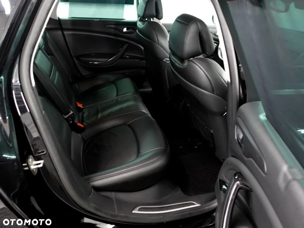 Citroën C5 2.0 HDi Exclusive - 9