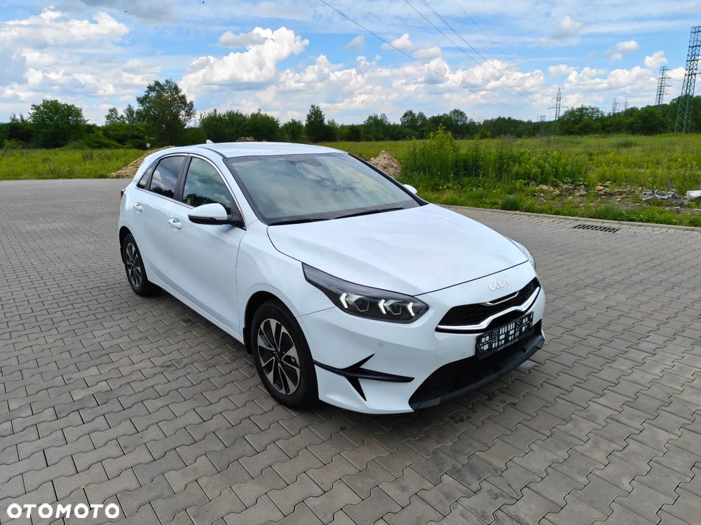 Kia Ceed 1.5 T-GDI Tribute DCT - 2