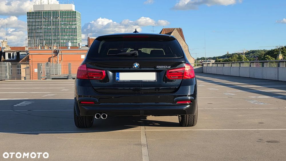 BMW Seria 3 320d - 11