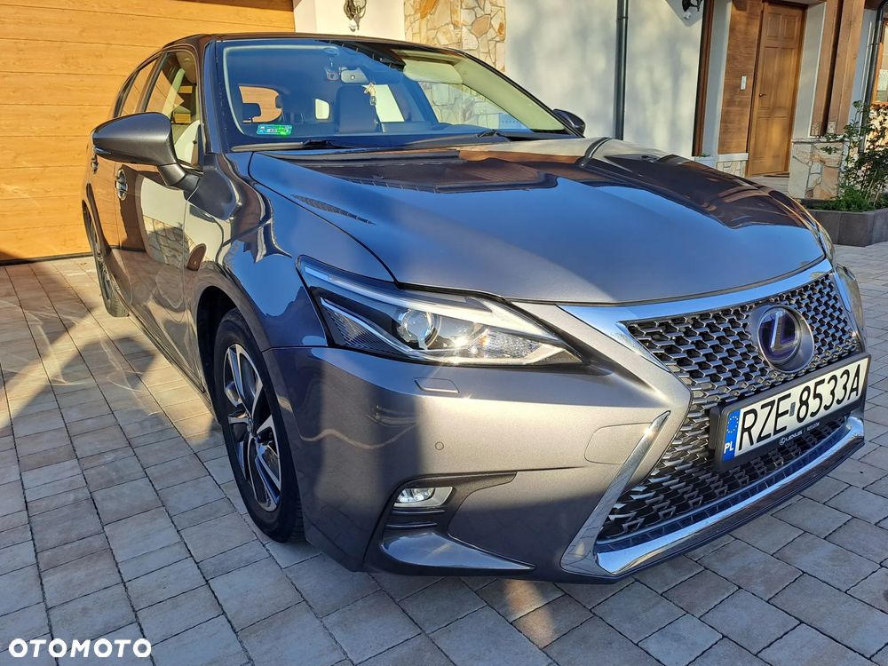 Lexus CT 200h Elegance - 1