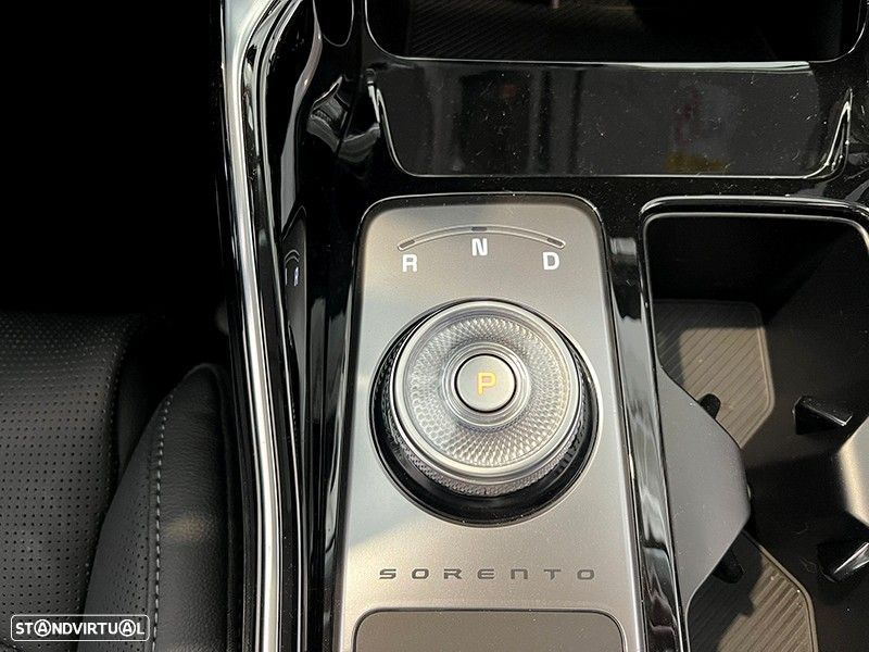 Kia Sorento 1.6 T-GDI PHEV Concept+SRF - 28