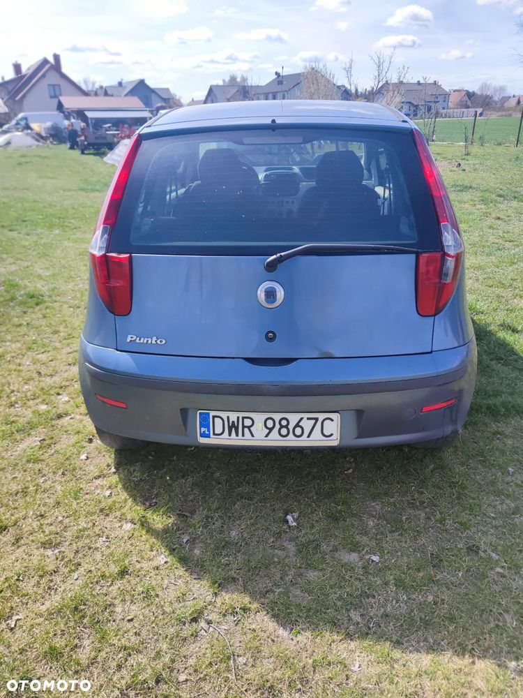 Fiat Punto 1.2 8V - 7