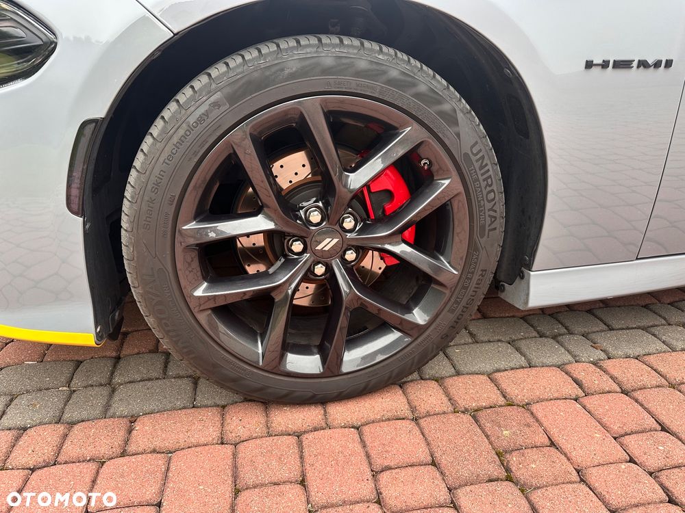 Dodge Charger 5.7 R/T - 5