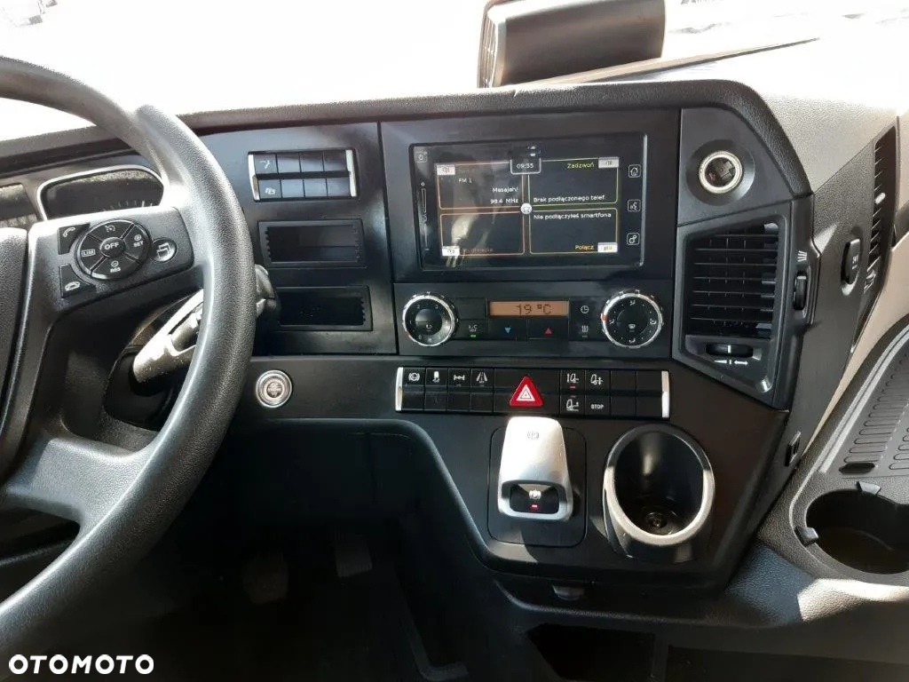 Mercedes-Benz ACTROS (30328) - 18