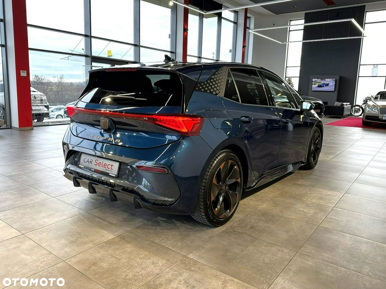 Cupra Born - 9