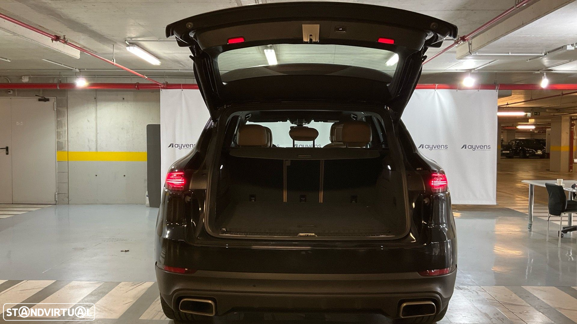 Porsche Cayenne E-Hybrid Platinum Edition - 13