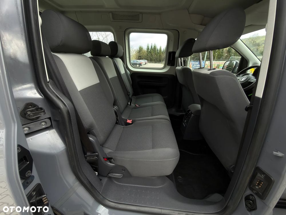 Volkswagen Caddy - 13