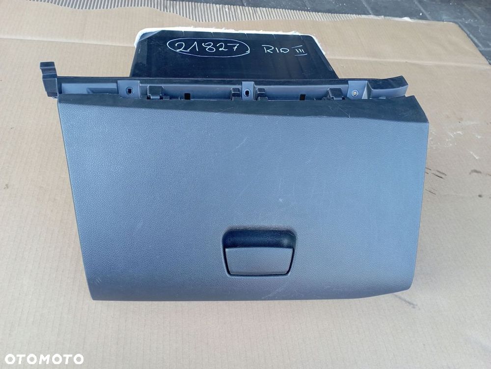 KIA RIO III 3 SCHOWEK PASAŻERA 84512-1W010 - 1