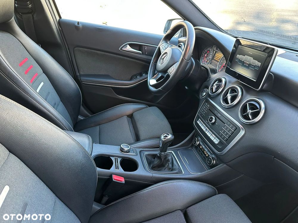 Mercedes-Benz Klasa A 200 (BlueEFFICIENCY) - 8