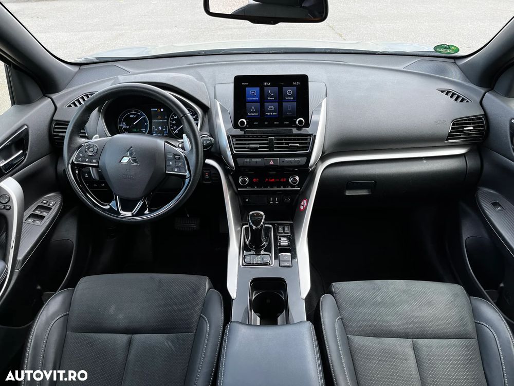 Mitsubishi Eclipse-Cross - 14
