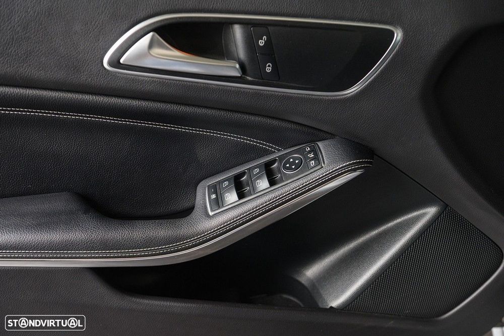 Mercedes-Benz A 180 d Urban - 27