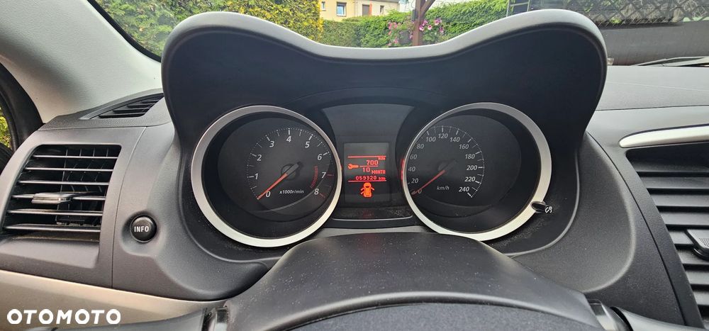 Mitsubishi Lancer Sportback 1.6 ClearTec - 12