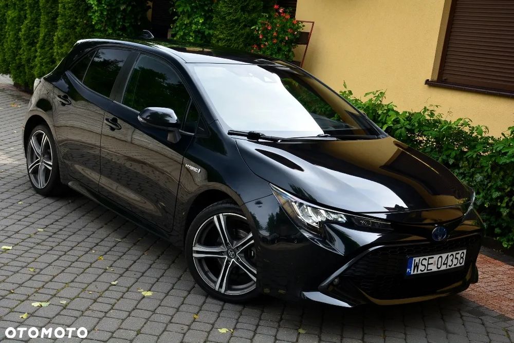 Toyota Corolla 1.8 Hybrid Comfort - 23