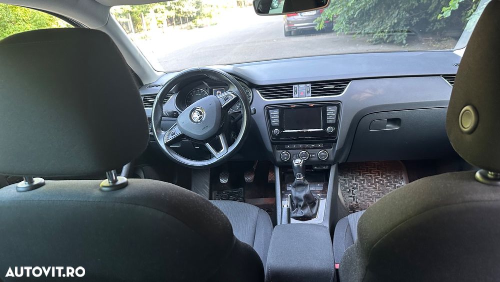 Skoda Octavia 2.0 TDI Ambition - 13