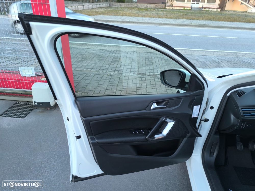 Peugeot 308 BlueHDi FAP 120 Stop & Start Active - 20