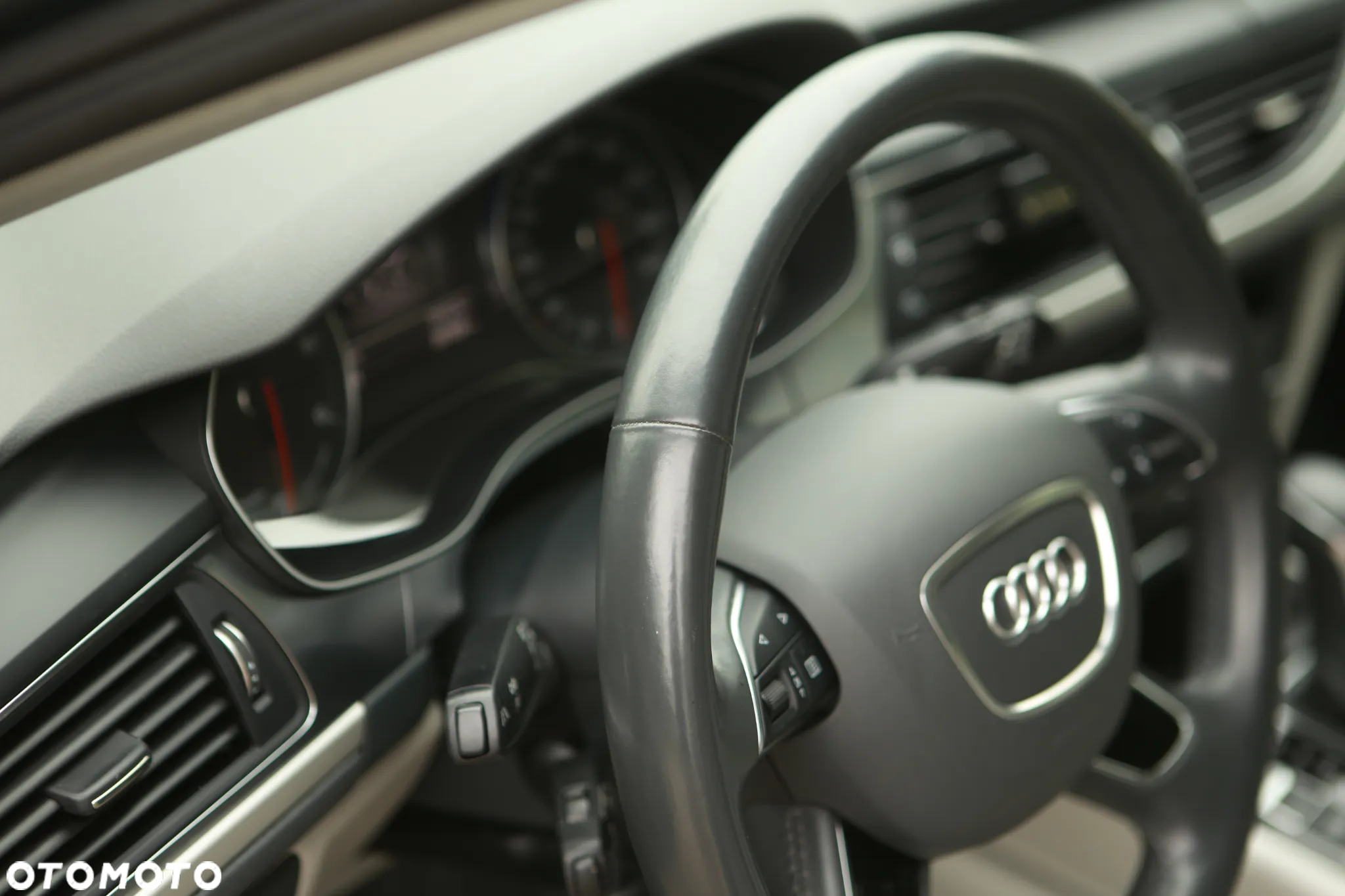 Audi A6 2.0 TDI ultra S tronic - 16