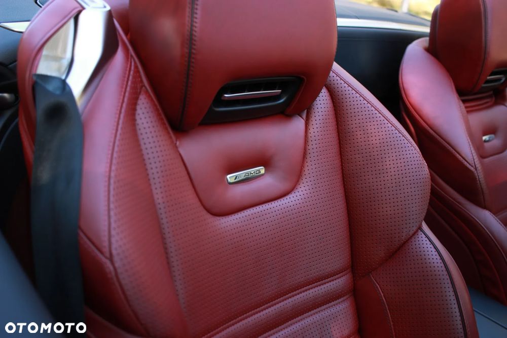 Mercedes-Benz SL 63 AMG - 22