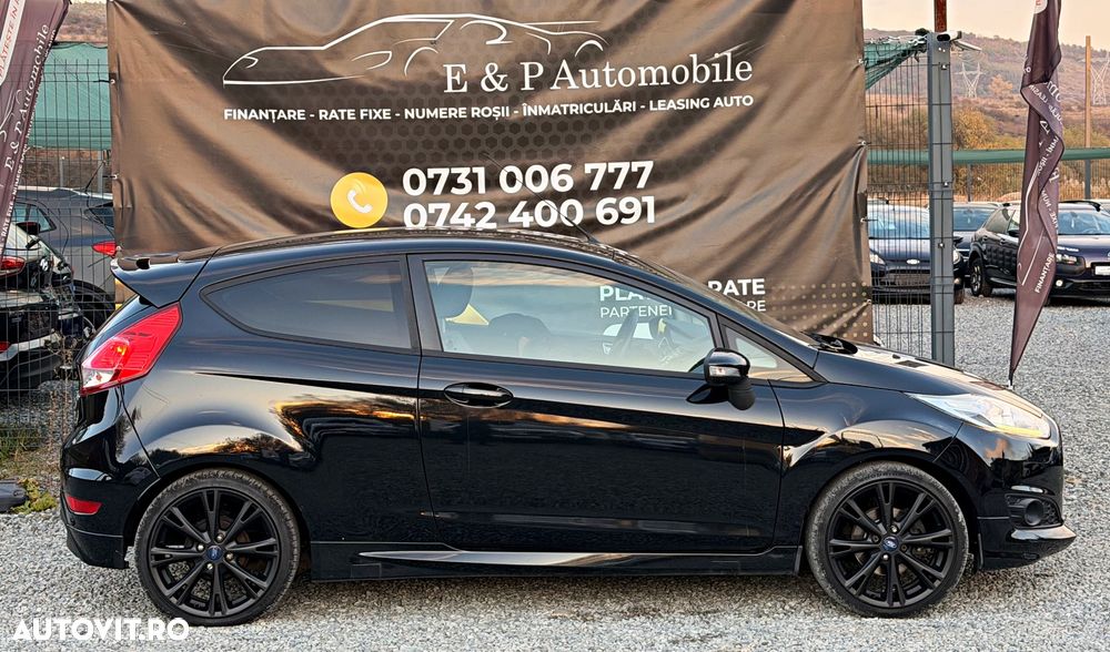 Ford Fiesta 1.6 TDCi DPF Titanium - 11