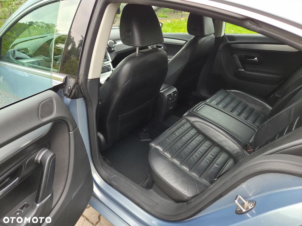 Volkswagen Passat CC 2.0 Blue TDI - 12