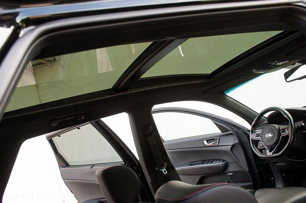 Kia Optima 1.7 CRDI GT Line DCT - 26
