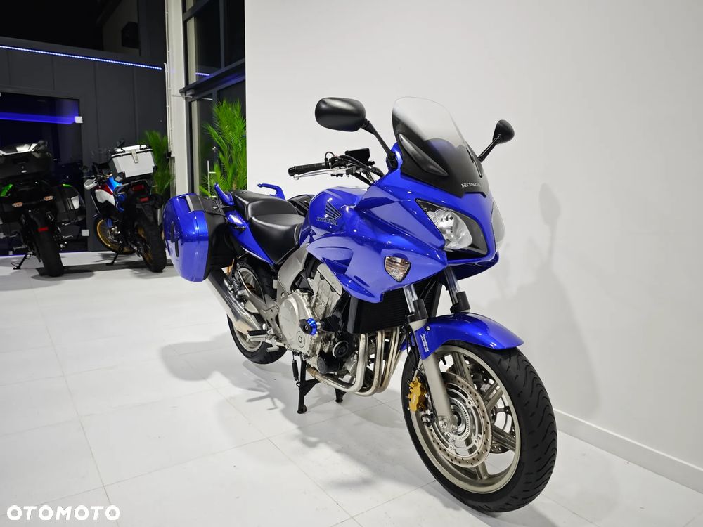 Honda CBF - 3