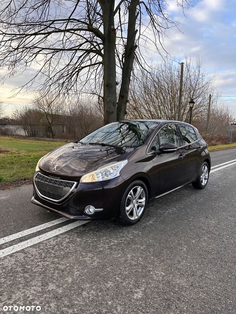 Peugeot 208 e-HDi FAP 92 Stop&Start Allure - 2