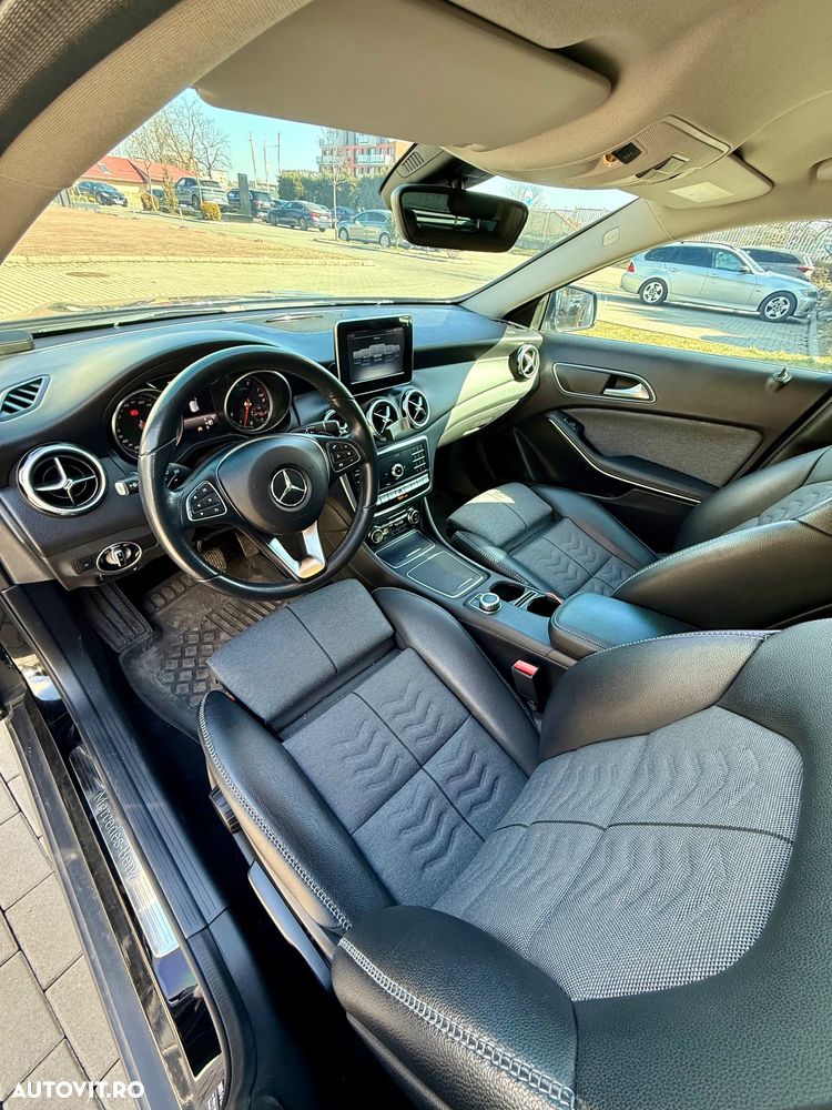 Mercedes-Benz GLA 220 d 4MATIC Aut. - 5
