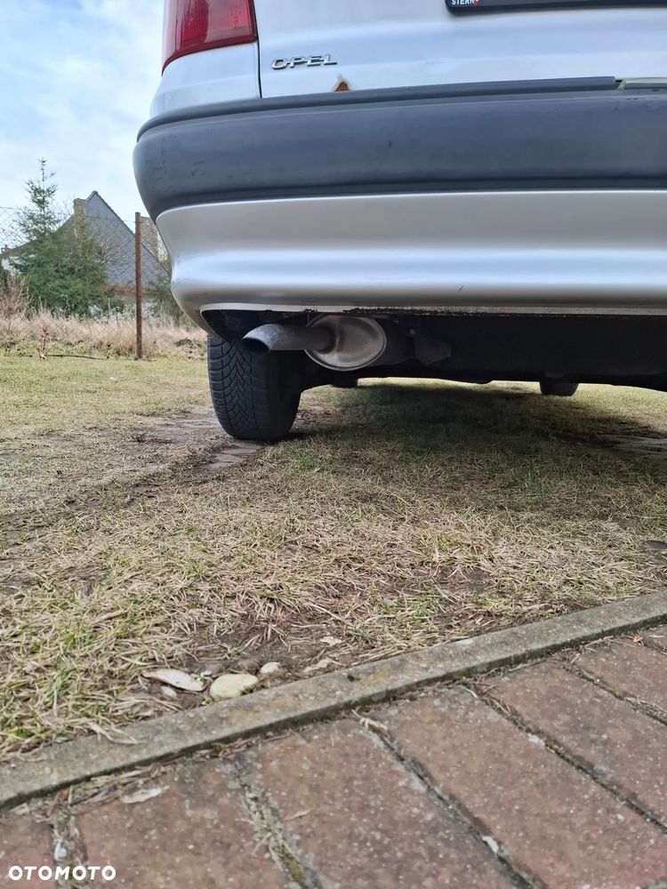 Opel Astra - 10