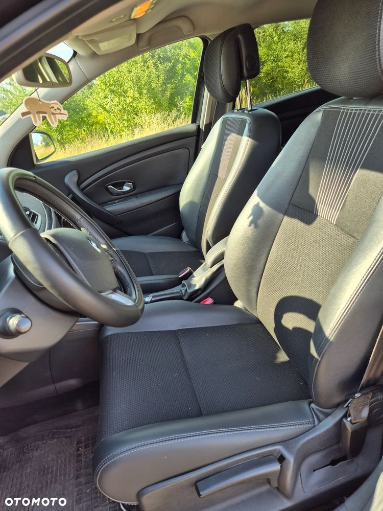 Renault Megane - 9