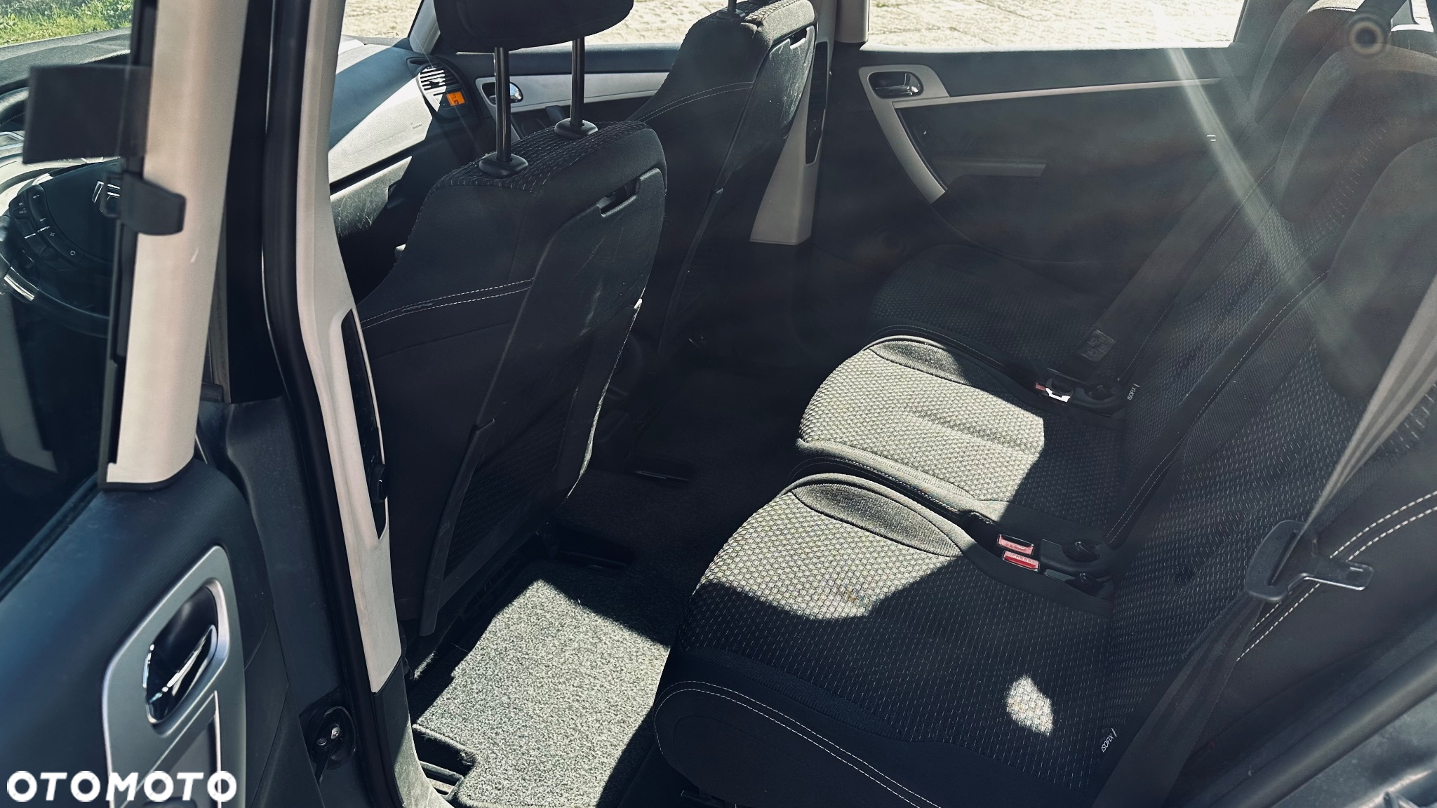 Citroën C4 Picasso - 11