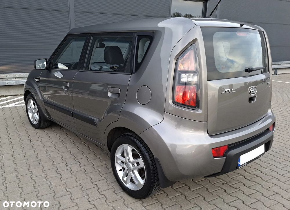 Kia Soul - 5