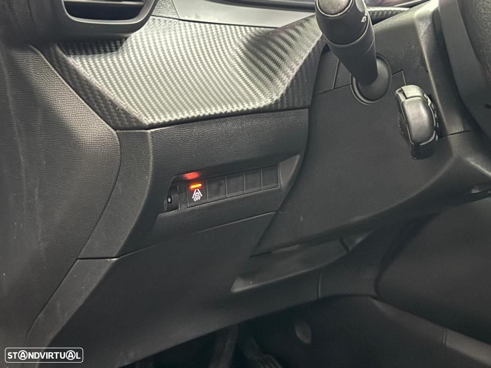 Peugeot 2008 1.2 PureTech Active Pack - 25