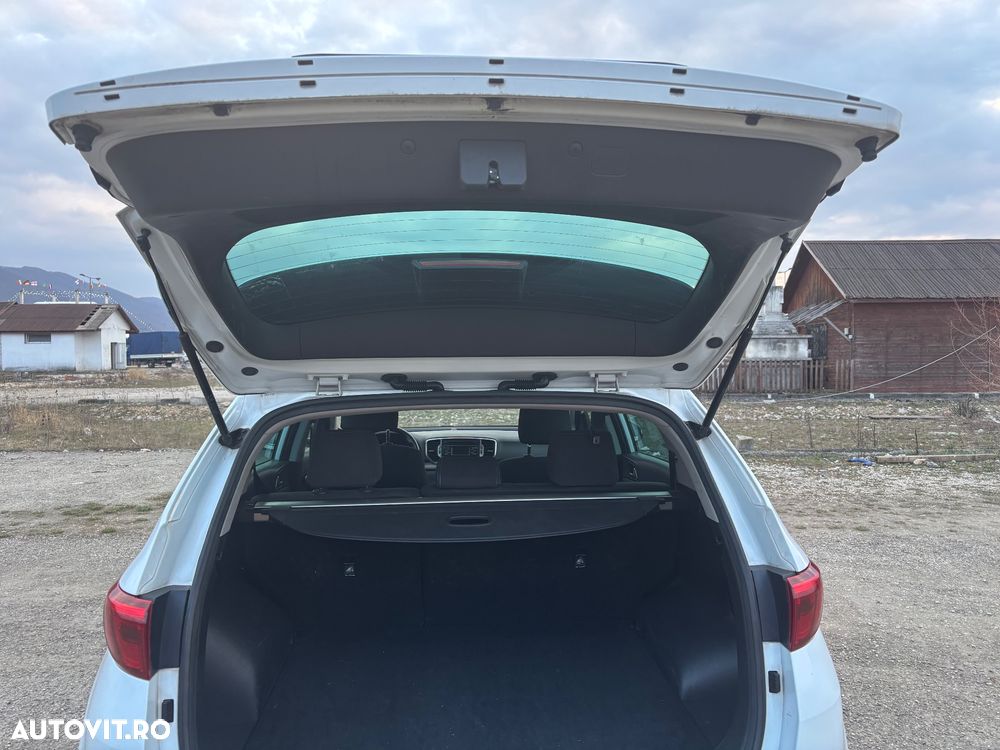 Kia Sportage 1.7 CRDI 2WD Edition 7 - 16