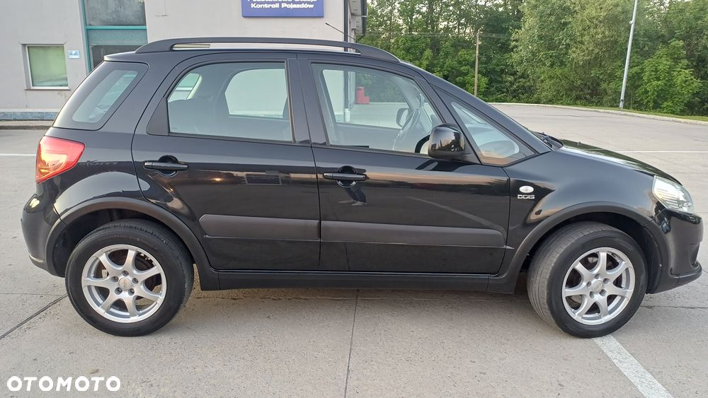 Suzuki SX4 1.9 DDiS 4WD GS / Premium - 5