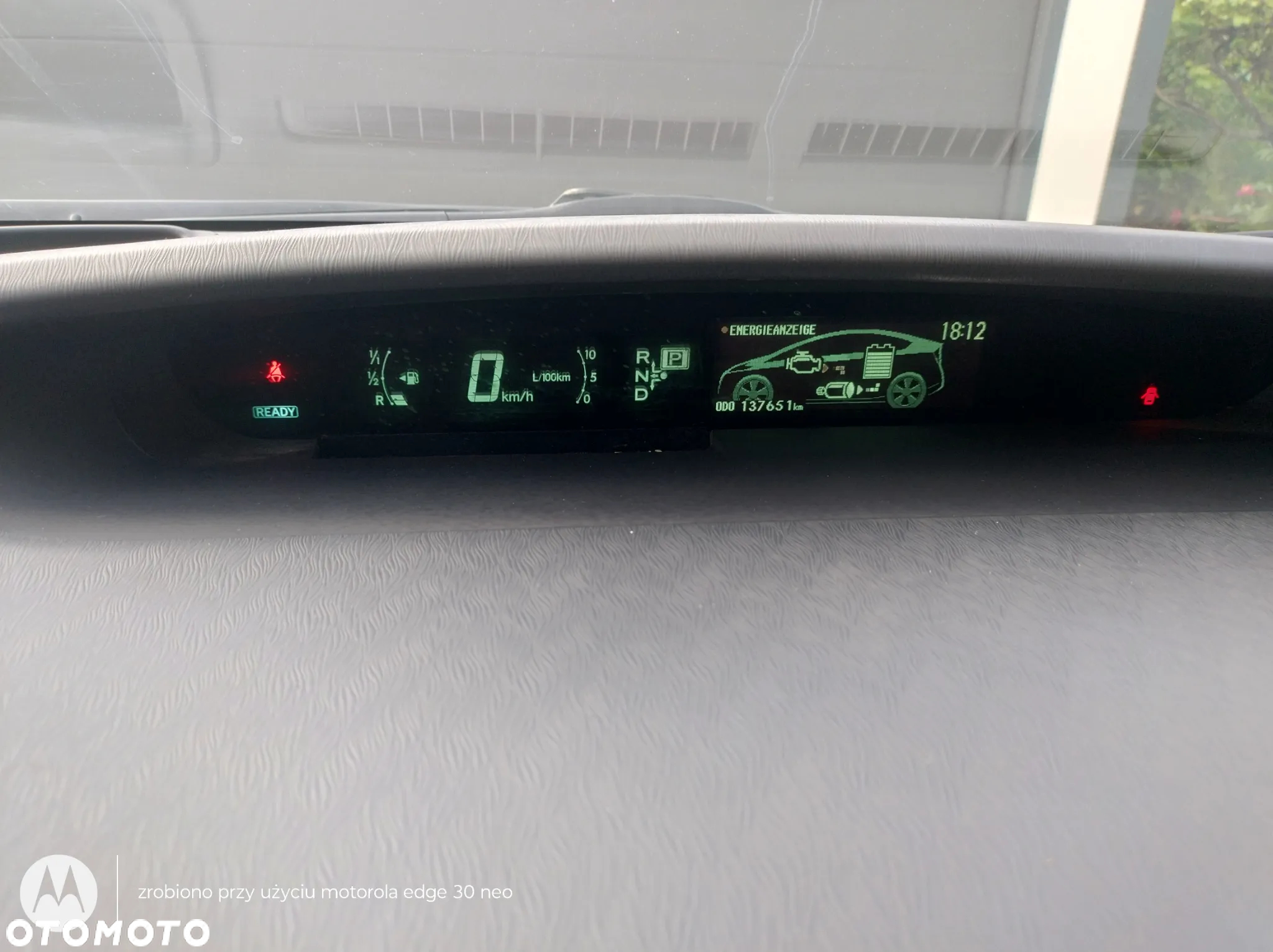 Toyota Prius 1.8 Hybrid Premium - 11