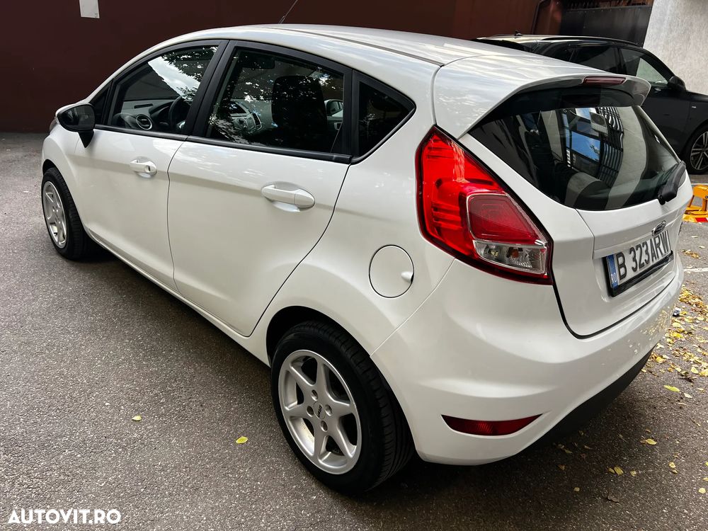 Ford Fiesta 1.5 TDCi Trend - 8