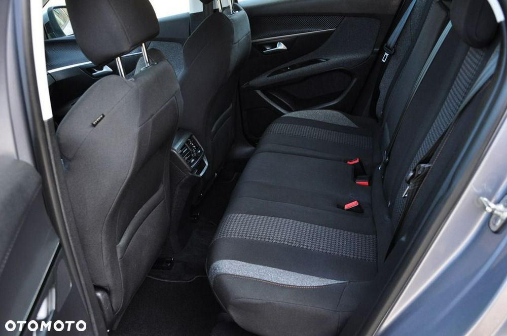 Peugeot 3008 - 24
