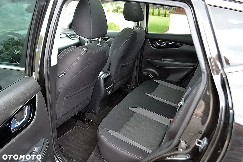 Nissan Qashqai 1.3 DIG-T Tekna - 12