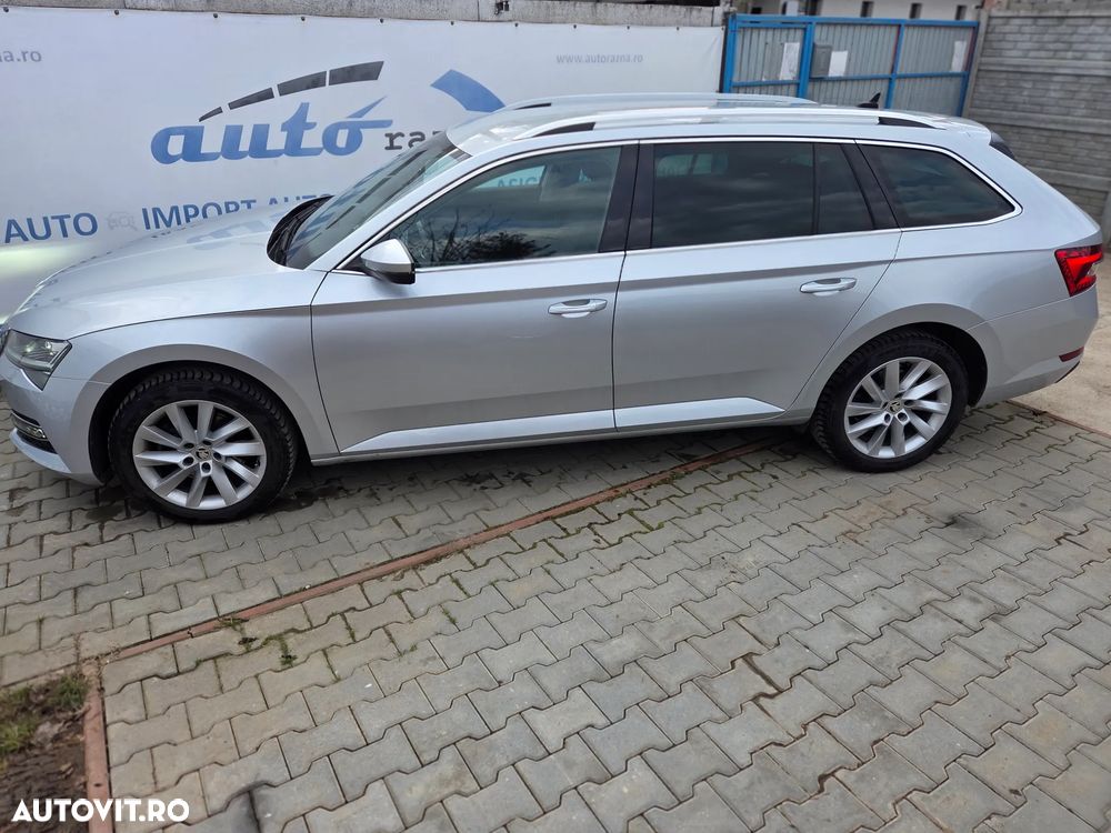 Skoda Superb 2.0 TDI DSG Style - 2