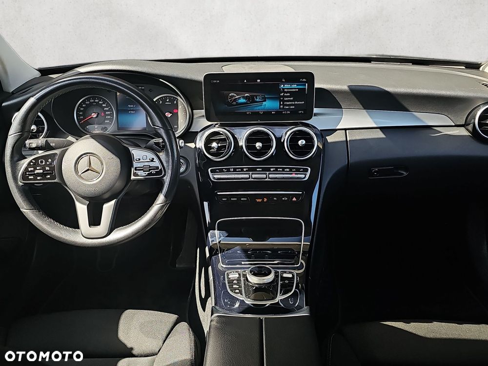 Mercedes-Benz Klasa C - 25