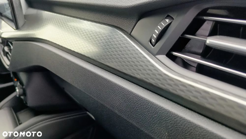 Ford Kuga 2.5 FHEV FWD Sound Edition eCVT - 13