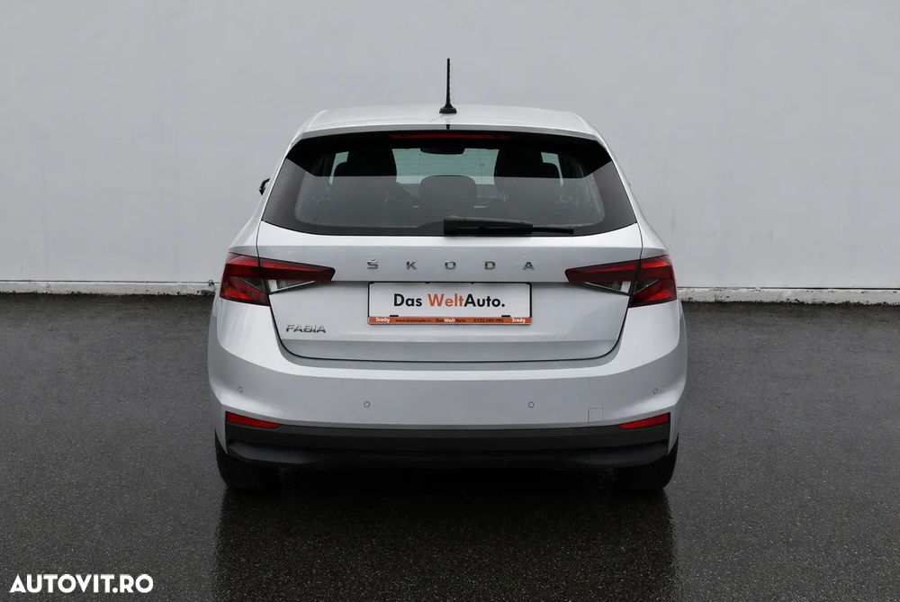 Skoda Fabia 1.0 TSI Ambition - 10