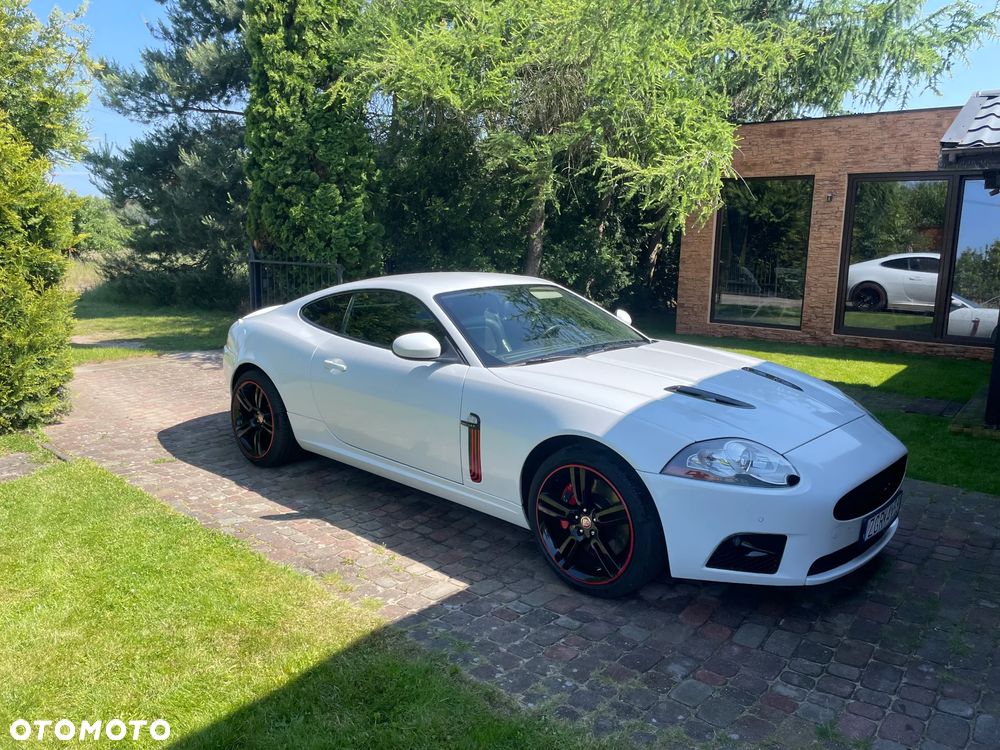 Jaguar XK 4.2 V8 - 1