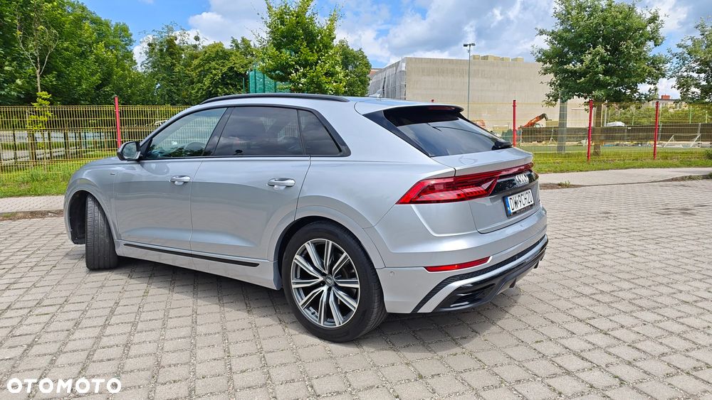 Audi Q8 50 TDI mHEV Quattro Tiptronic - 6
