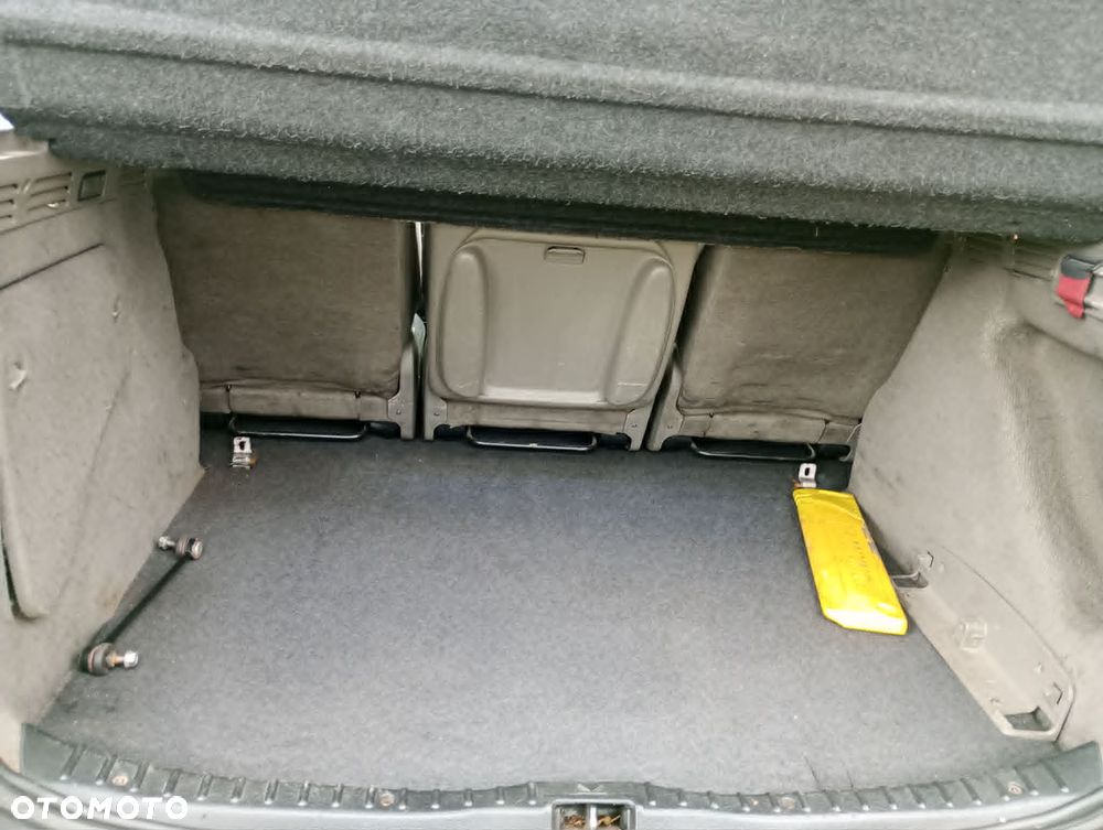 Citroën Xsara Picasso - 11