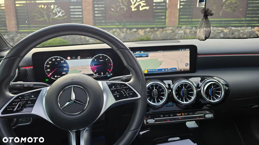 Mercedes-Benz Klasa A 180 d Style 8G-DCT - 10