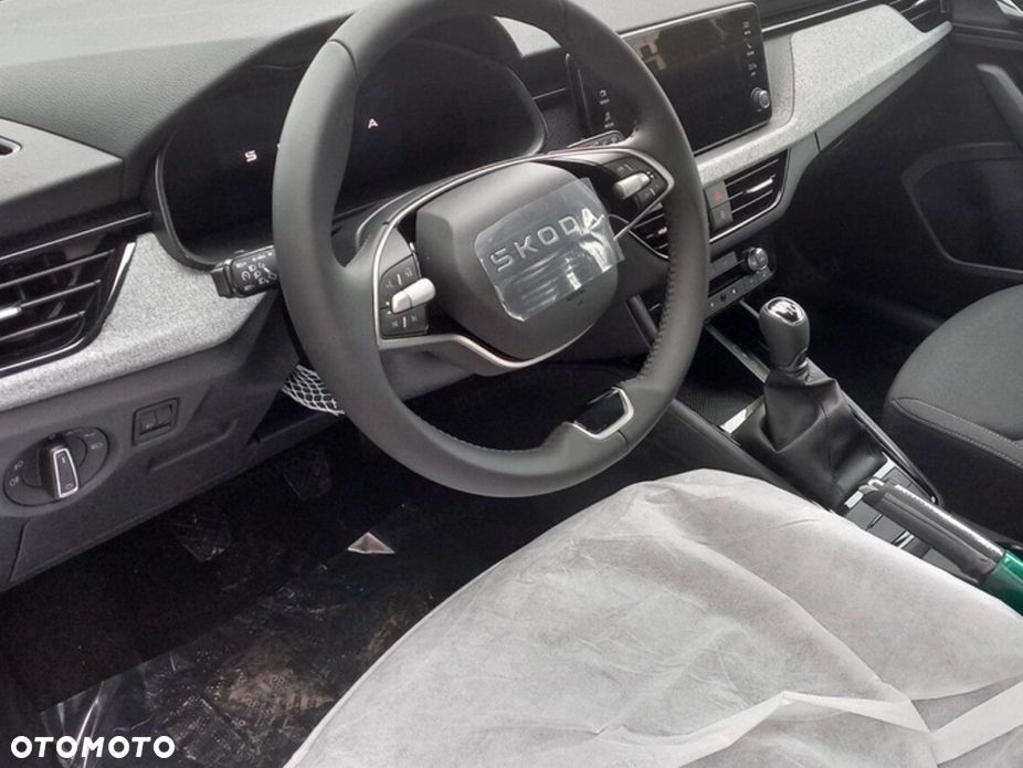 Skoda Kamiq 1.0 TSI Drive - 6